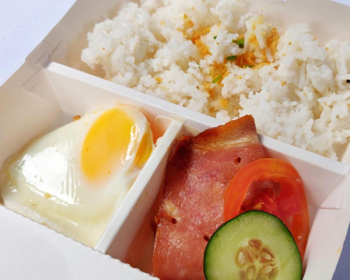Reddoorz Plus @ Silk Residences Sta. Mesa Monthly Stay Manila Eksteriør bilde
