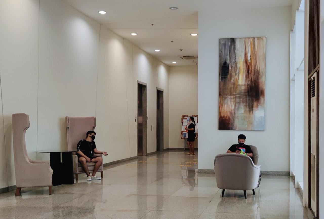 Reddoorz Plus @ Silk Residences Sta. Mesa Monthly Stay Manila Eksteriør bilde
