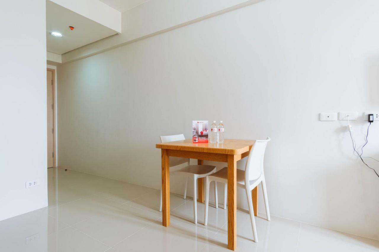 Reddoorz Plus @ Silk Residences Sta. Mesa Monthly Stay Manila Eksteriør bilde