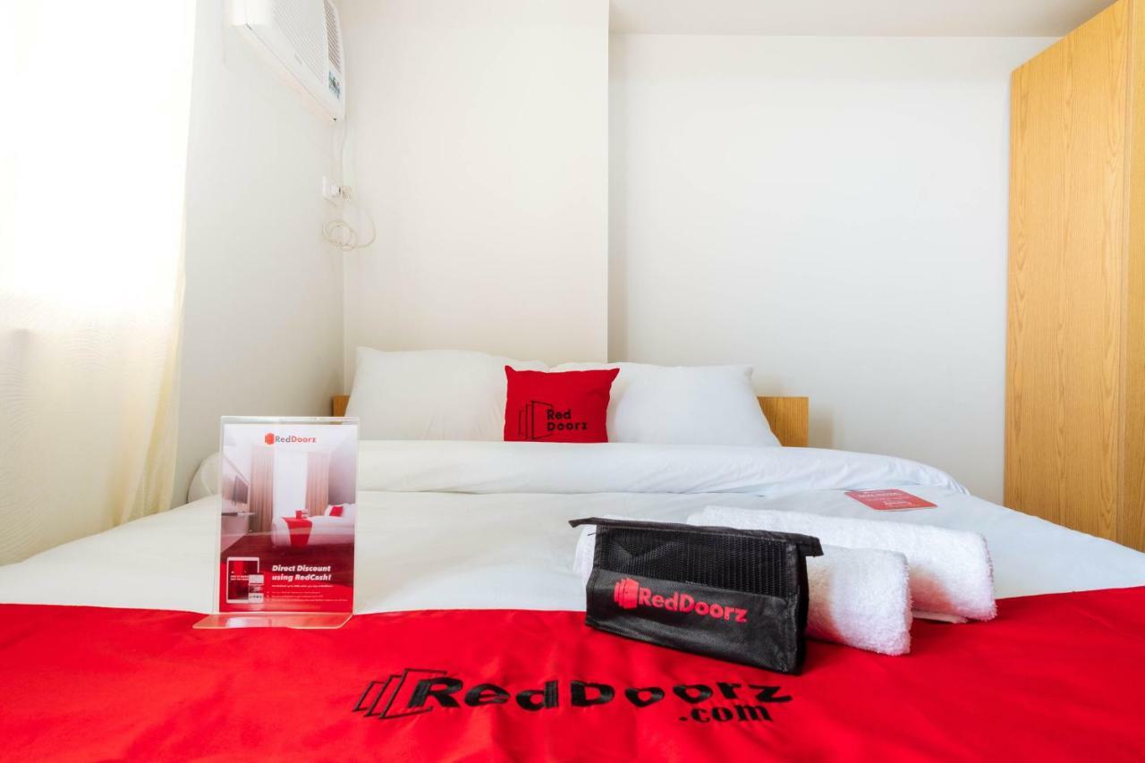 Reddoorz Plus @ Silk Residences Sta. Mesa Monthly Stay Manila Eksteriør bilde