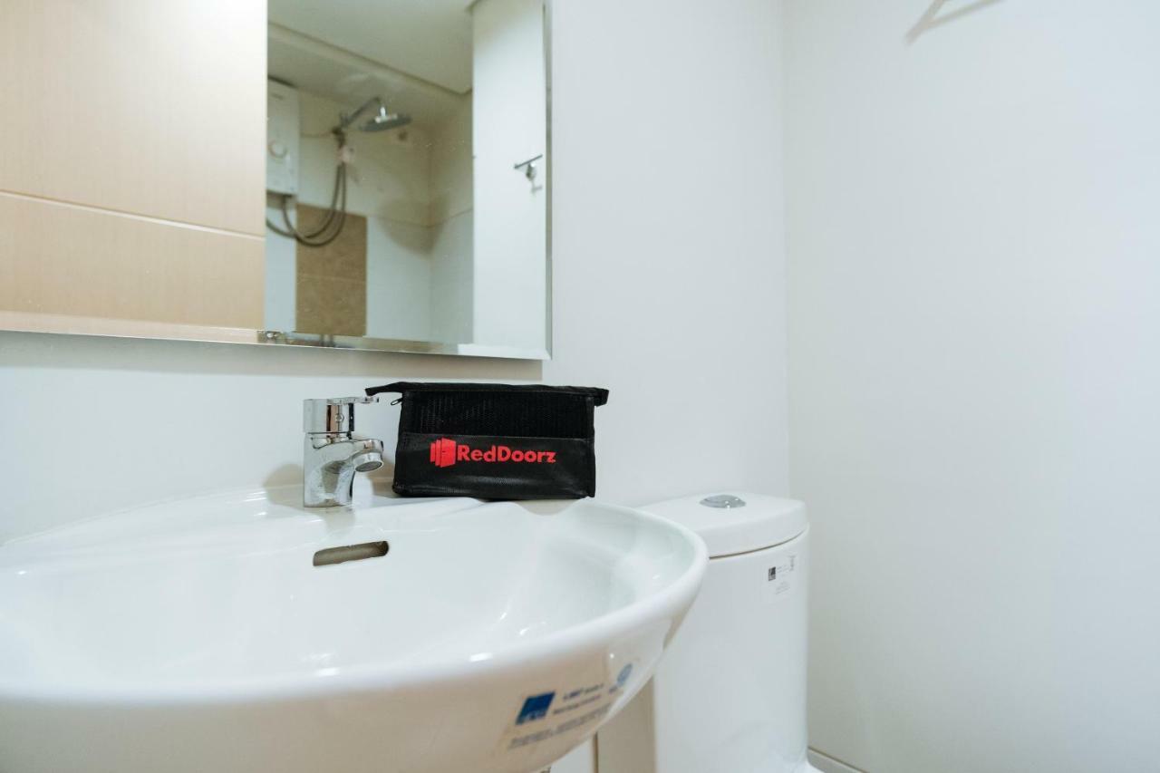 Reddoorz Plus @ Silk Residences Sta. Mesa Monthly Stay Manila Eksteriør bilde